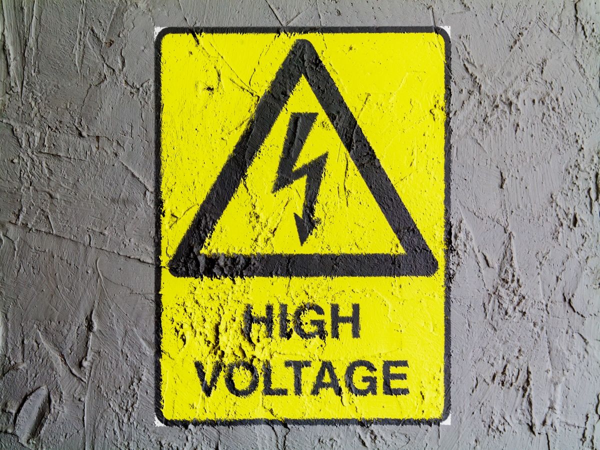 A high voltage sign